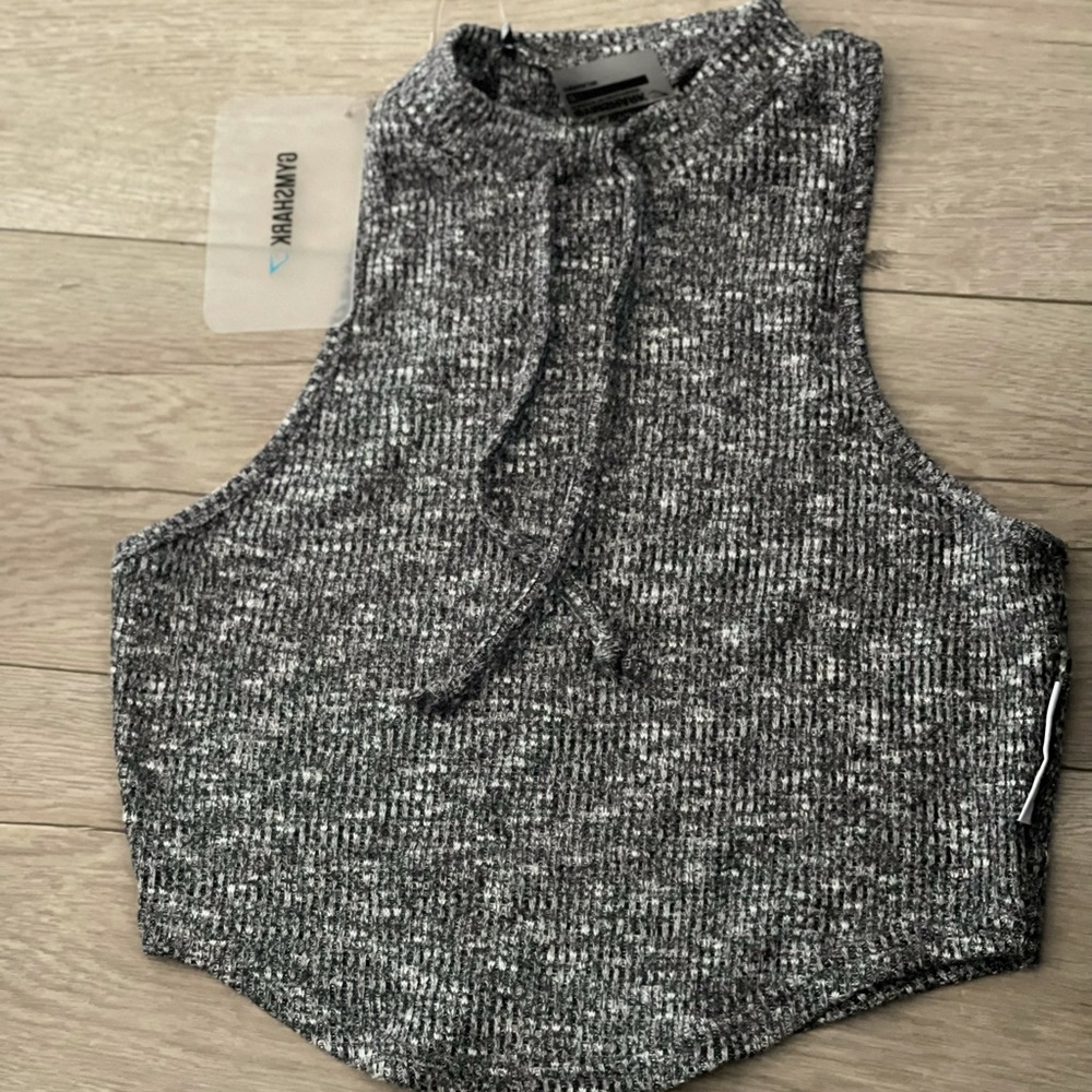 Gymshark Gray Slounge Crop Size Medium - NEW WITH TAGS